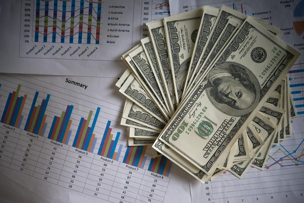 One year of war, record weakness in export financing, and reassessment of Fed rate trajectory